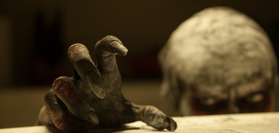The Smiling Man – A disturbing horror short film