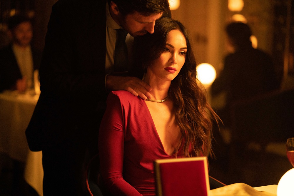 Megan Fox Stars in a New Suspense Thriller “Till Death” (TRAILER)