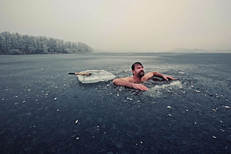 The Iceman (2024): Joseph Fiennes as Wim Hof in an Epic True Story